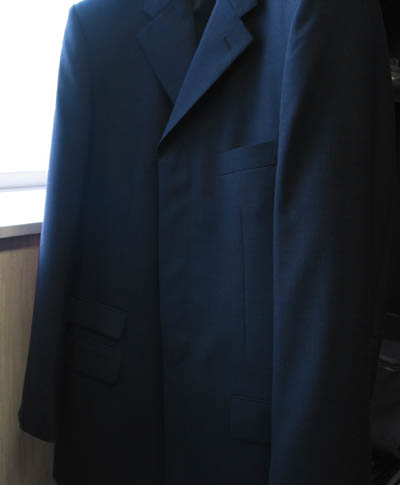 比翼仕立て（フライフロント）のジャケット | PSR スーツスタイル